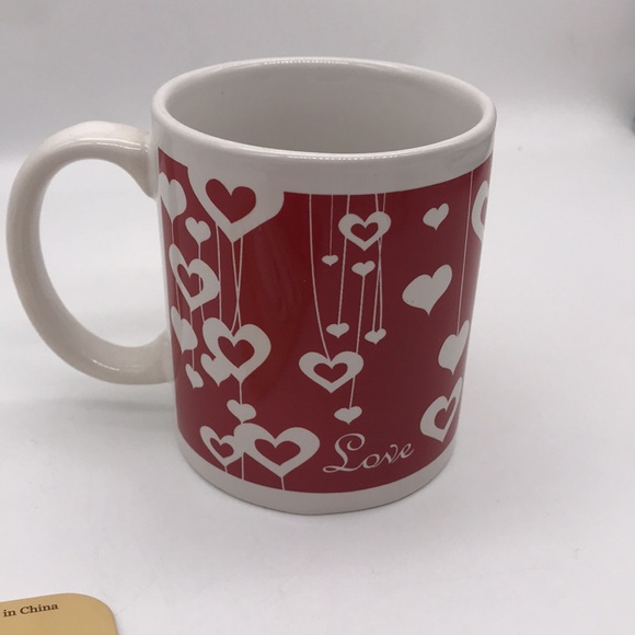 NWOT Red Heart Mug with Felt Beverage Sleeve - Picture 5 of 6